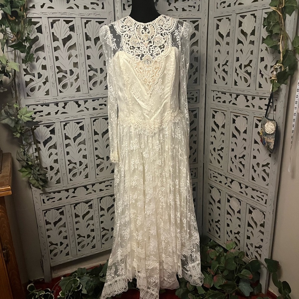 VINTAGE 80’s JESSICA MCLINTOCK SATIN & LACE WITH SEQUINS WEDDING DRESS